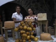 Visitan más de tres mil personas la Feria del Vino y Queso en Tepoztlán